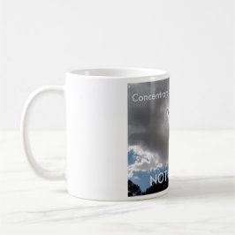 Caneca de Café Toda Nuvem Tem Um Revestimento de P