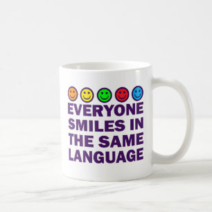 CANECA DE CAFÉ TODOS SORRI NA MESMA LÍNGUA