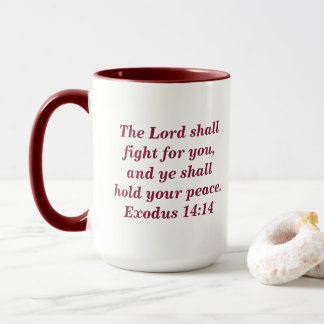 Caneca de café tom marrom com versículo de Êxodo 1