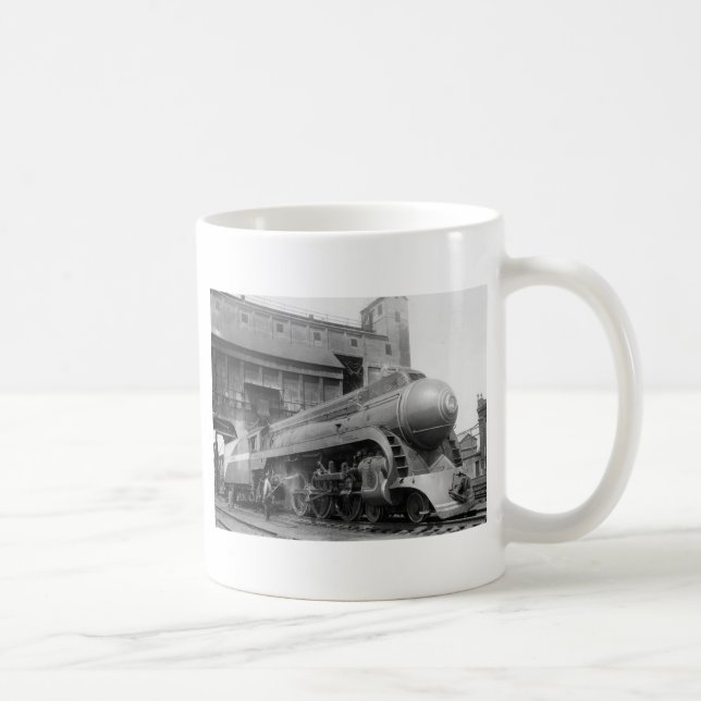 Caneca De Café Tomada no carvão (Direita)