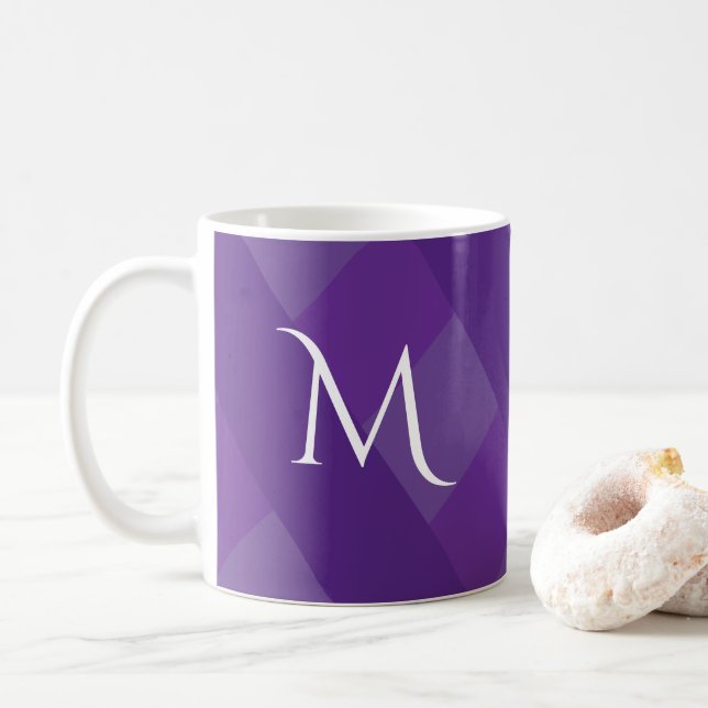 Caneca De Café Tons Simples de Roxo Inicial Única Fofa (Com Donut)