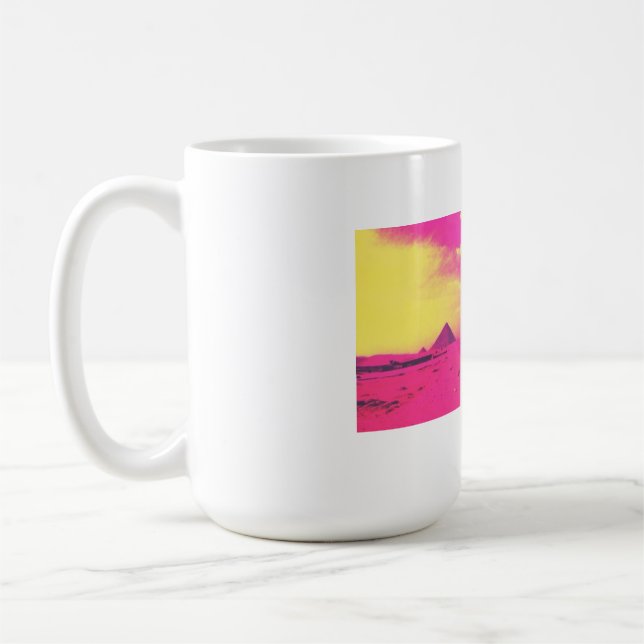 Caneca De Café Topo do Tanque de Camisa T das Pirâmides Rosa (Esquerda)