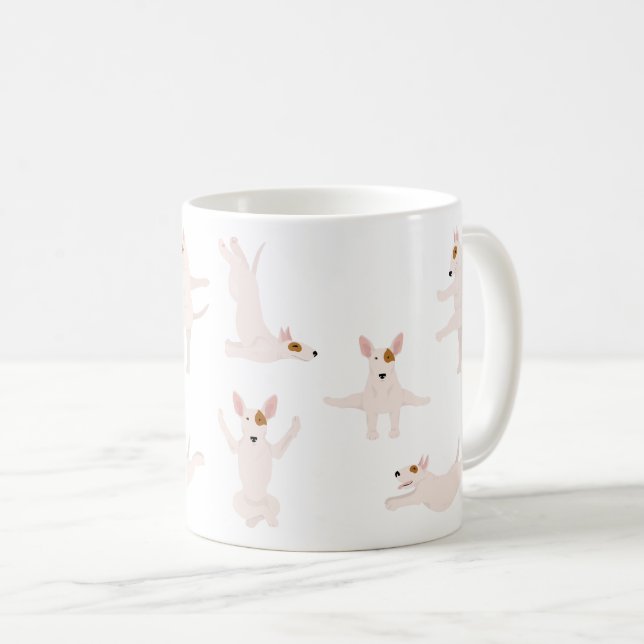 Caneca De Café Touro terrier cão fazendo ioga (Frente Esquerda)