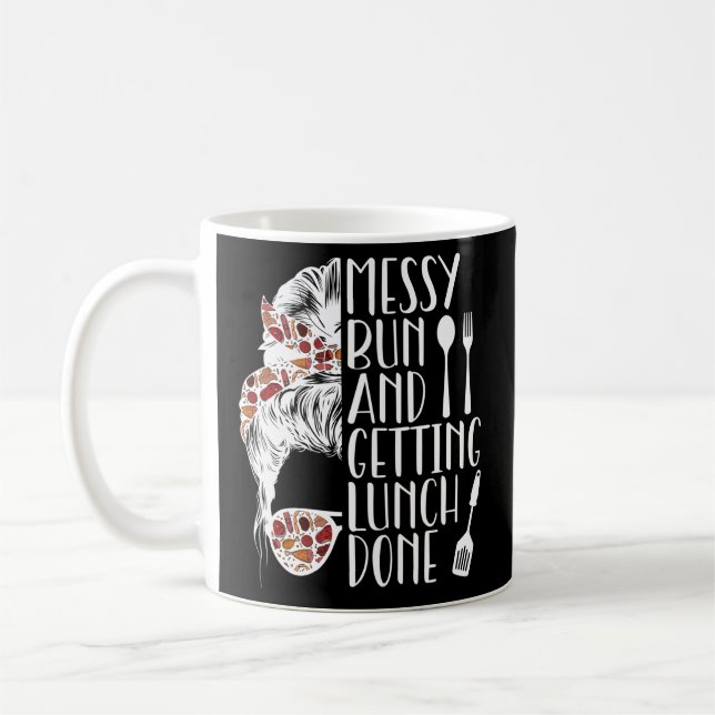 Caneca De Café Trabalhadora de Cafeteria Lady Messy Bun (Esquerda)