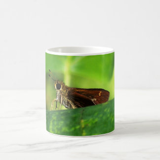 Caneca De Café Traça na folha 2