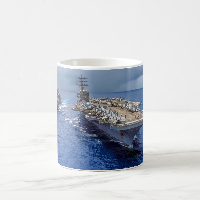 Caneca De Café TRANSPORTADORA AERONÁUTICA DOS EUA - CVN-76 Mug (Centro)