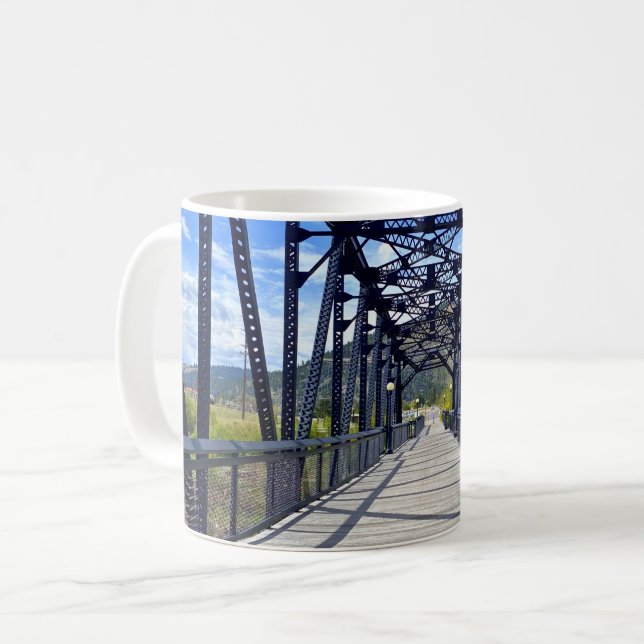 Caneca De Café Travessia do Rio Blackfoot (Frente Esquerda)