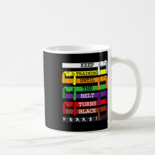 Caneca De Café Treinador Karate Lover Continue Treinando Até O Be