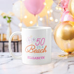 Caneca De Café Trendy Hand Drawn Doodle 50th Beach Birthday<br><div class="desc">Celebrar este aniversário especial com um 50 é uma caneca personalizada de aniversário de praia! Trendy Hand Drawn Doodle 50th Beach Birthday Coffee Mug</div>