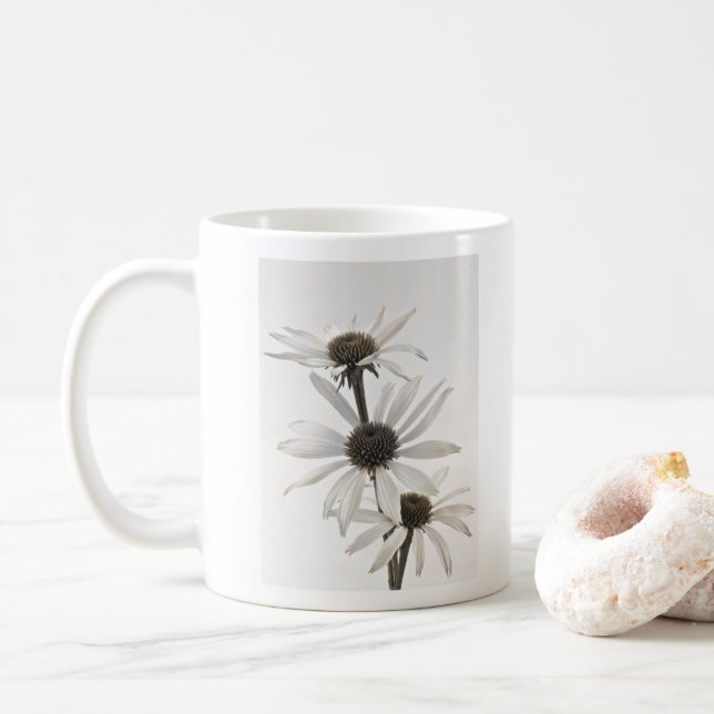 Caneca De Café Três Flores Brancas de Cone (Com Donut)