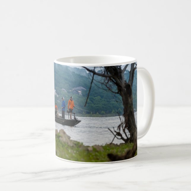 Caneca De Café Três Pescadores Na Mesa Rock Coffee Mug (Frente Esquerda)