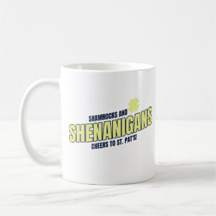 Caneca De Café Trevos e Travessuras Dia de São Patrício