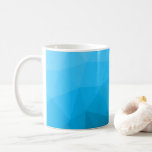 Caneca De Café Triângulo do padrão geométrico do gradiente ciano<br><div class="desc">Malha geométrica do triângulo com gradiente ombre azul claro. padrão,  ombre,  mesh,  triângulos,  geometria,  gradiente,  legal,  triângulo,  brilhante,  azul,  ciano</div>