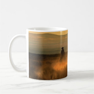 Caneca De Café Trio Cowboy: Galope de Fundo Montanhoso.