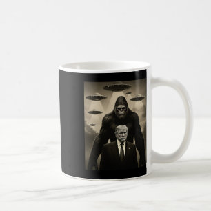 Caneca De Café Trump Pé Grande Ufo Encontro Alienígena Invasão Ua