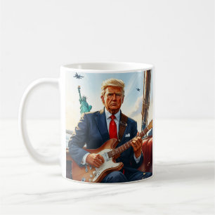 Caneca De Café Trump Tocando Violão Elétrico na Estátua da Liberd