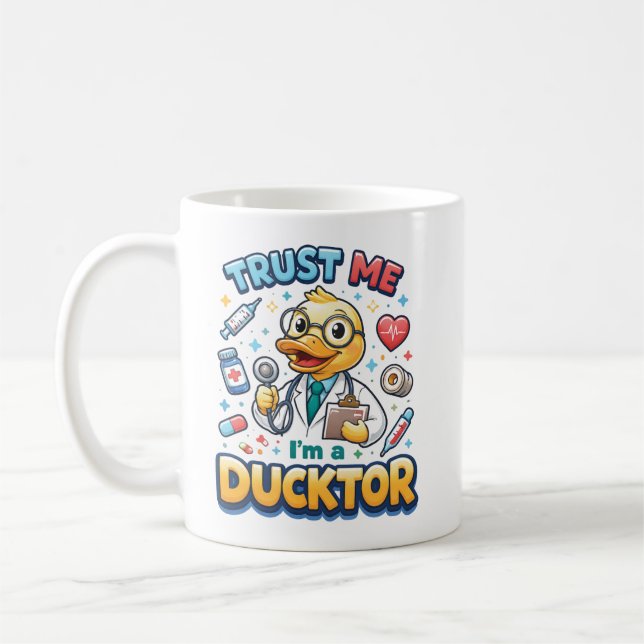 Caneca De Café Trust Me I’m a Ducktor Funny Doctor Day (Esquerda)