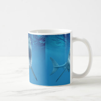 CANECA DE CAFÉ TUBARÃO