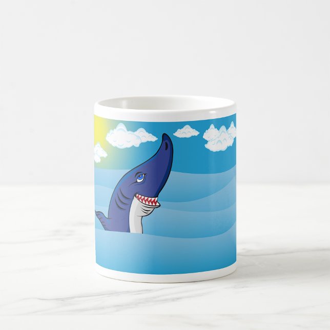 Caneca De Café Tubarão No Oceano (Criador carregado)