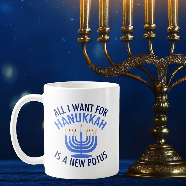 Caneca De Café Tudo o que eu quero é Hanukkah é um novo president (Criador carregado)