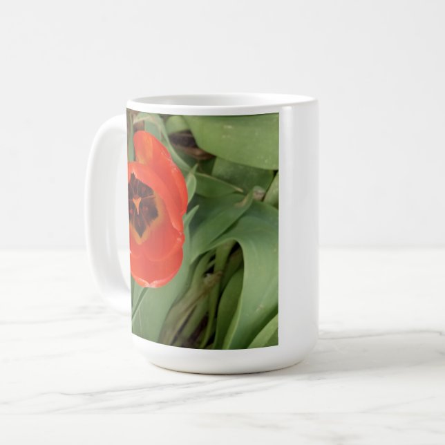 Caneca de Café Tulipa Vermelha (Frente Esquerda)
