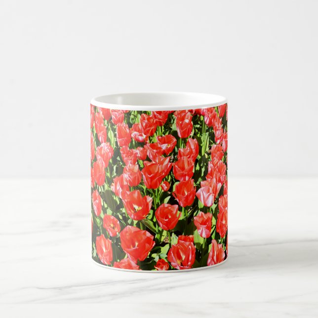 Caneca De Café Tulipas vermelhas (Centro)