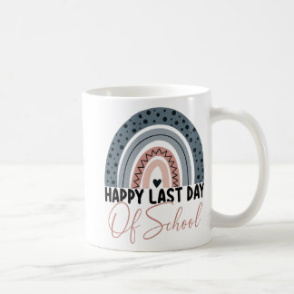 Caneca De Café Último Dia de Professora Formado Em Arco-Íris
