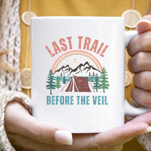 Caneca De Café Último Rastro Antes do Fim de Semana da Cortina de