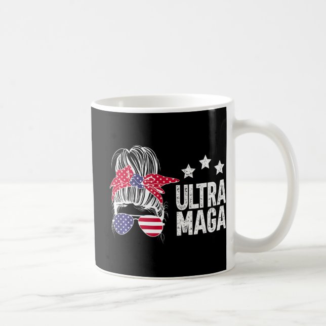 Caneca De Café Ultra Maga Messy Bun 5 (Direita)