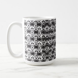 Caneca De Café Um design monocromático simétrico com intricato