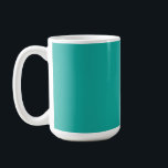 Caneca De Café Um fundo gradiente misturando azul em verde.<br><div class="desc">10 Milhões De Molas Clássicas Personalizadas Disponíveis. Descubra as canecas clássicas personalizadas e únicas perfeitas para qualquer ocasião. Escolha entre designs fotográficos ou piadas engraçadas para elevar sua experiência de mergulho com nossas canecas duráveis e seguras para máquinas de lavar louça. Eleve sua experiência de manipulação : Transforme seu ritual...</div>