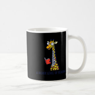 Caneca De Café Um nível mais alto de leitura de girafa engraçada