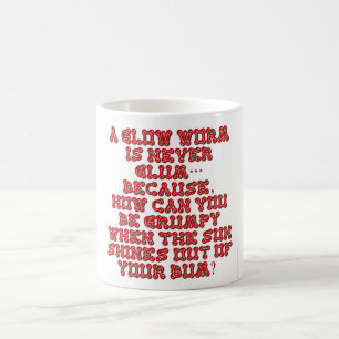 Caneca De Café Um Verme Brilhante Nunca É Glória