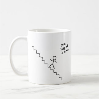 Caneca De Café "uma etapa de homem da vara de cada vez" nas