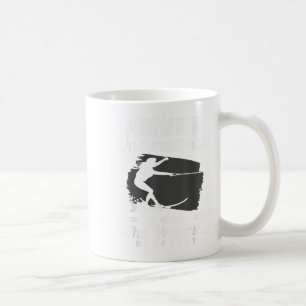Caneca De Café Uma Garota Que Desvia Água Descalça Onda De Água D