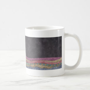 Caneca De Café Uma menina sob mil coberturas