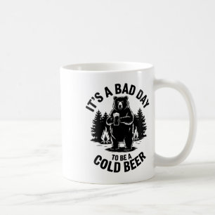 Caneca De Café Urso Bebendo Cerveja Acampando Engraçado É um Dia 