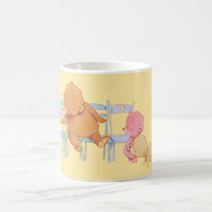 Caneca De Café Urso de Brown & cadeiras grandes da parte quatro