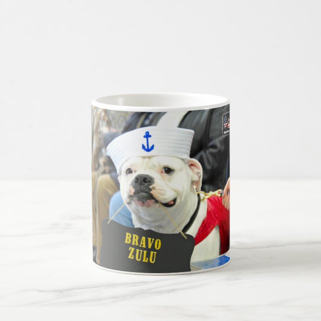 CANECA DE CAFÉ US MILITARY SERVICE DOG (Centro)