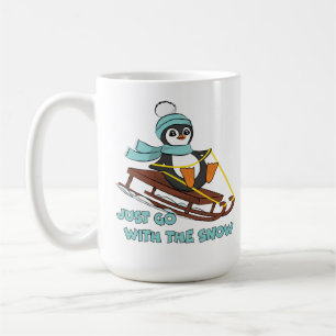 Caneca De Café Vá Com O Pinguim De Neve Que Dorme Com O Pinguim