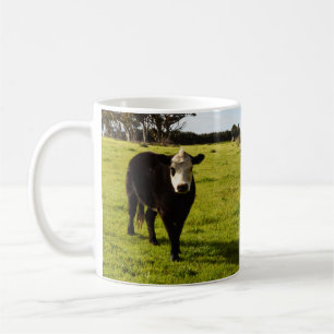 Caneca De Café Vaca Preta Com Face Branca E Mohawk,