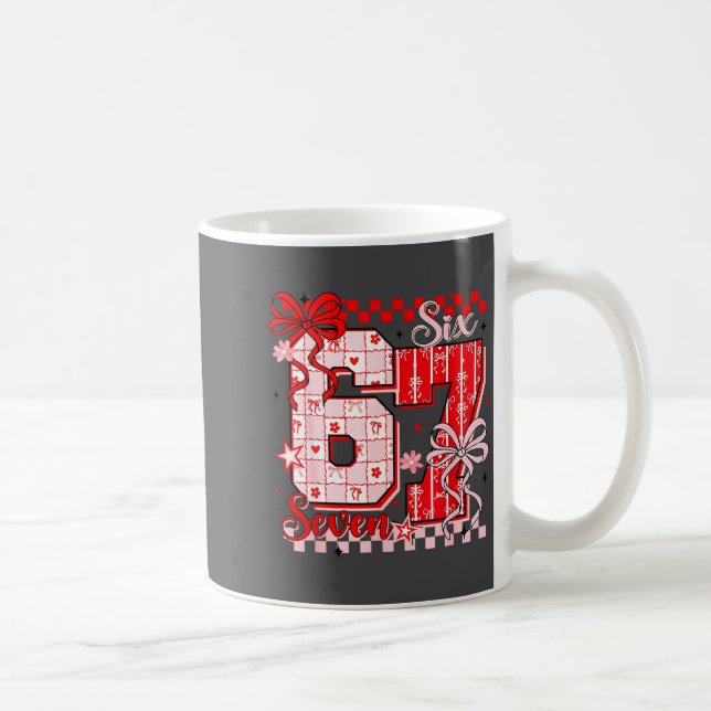 Caneca De Café Valentine’s Day Funny 67 Meme Six Seven 6 7 Valent (Direita)