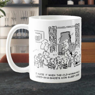Caneca De Café Velhinha que vivia em uma Calçado de sono. Engraça
