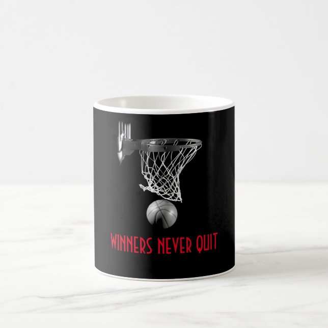 Caneca De Café Vencedores nunca param de jogar basquete (Centro)