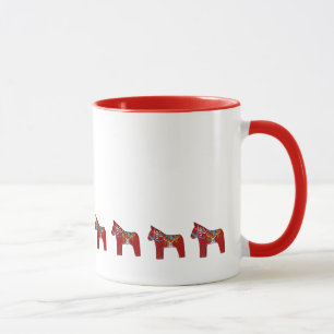 Caneca de café vermelha do cavalo