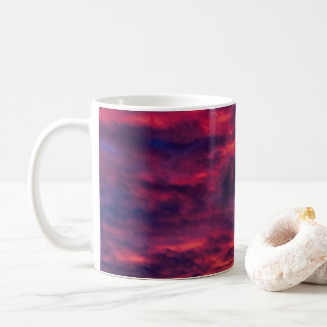 Caneca De Café vermelho de agosto (Com Donut)