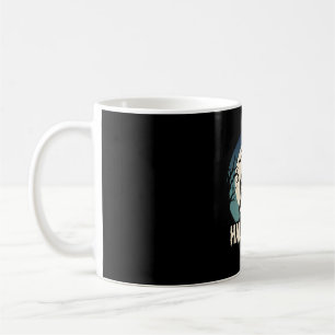 Caneca De Café Vetor de Casa Assombrada de Halloween ao Luar