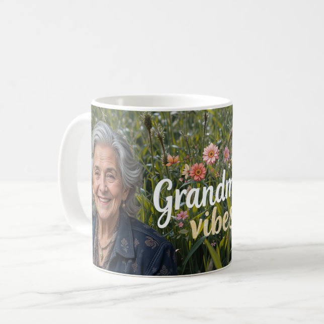 Caneca De Café Vibrações de Vovó (Frente Esquerda)