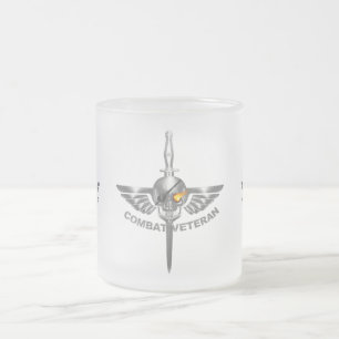 Caneca De Café Vidro Jateado Combate o Crânio Assalariado Veterano com Dagger