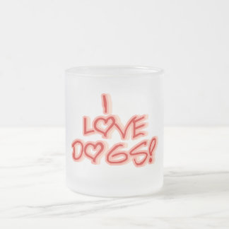 Caneca De Café Vidro Jateado Corações eu amo o camiseta e os presentes dos cães
